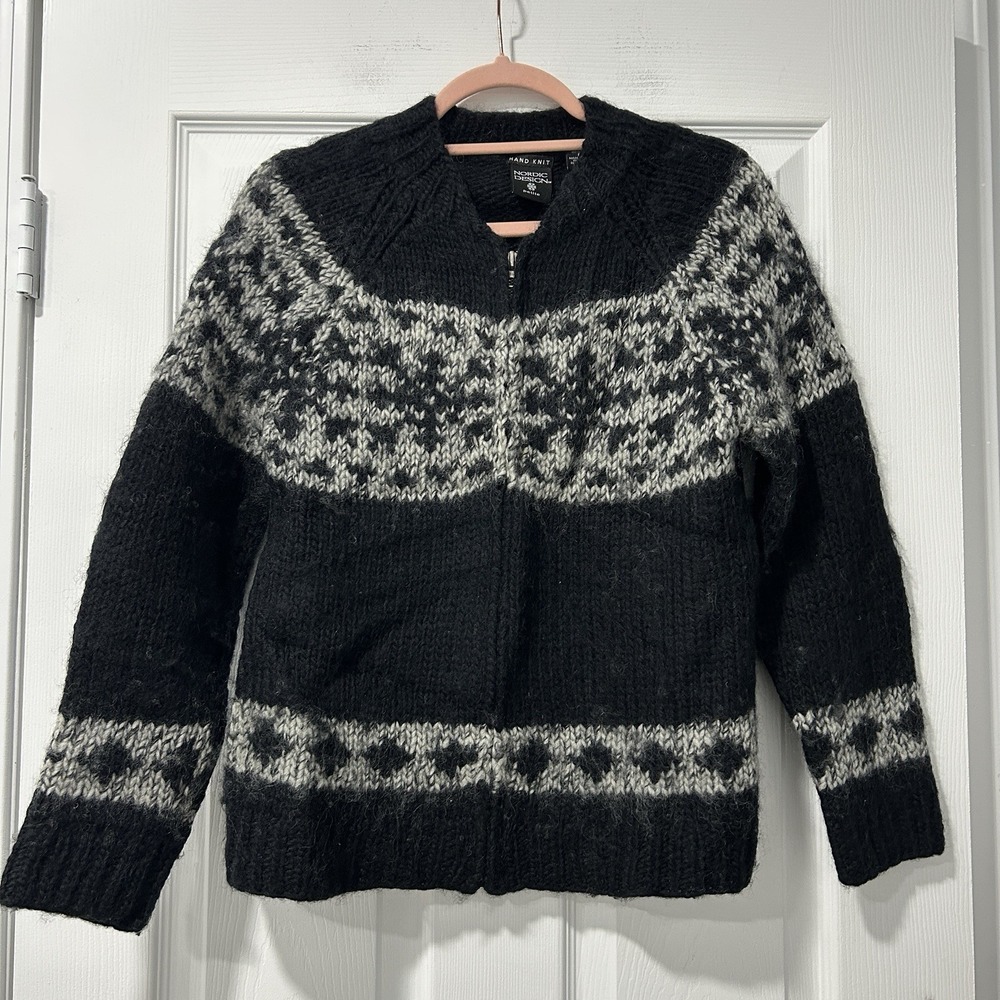 Nordic Design Vintage Hand Knit 100% Wool Sweater Zip Cardigan Petite Medium